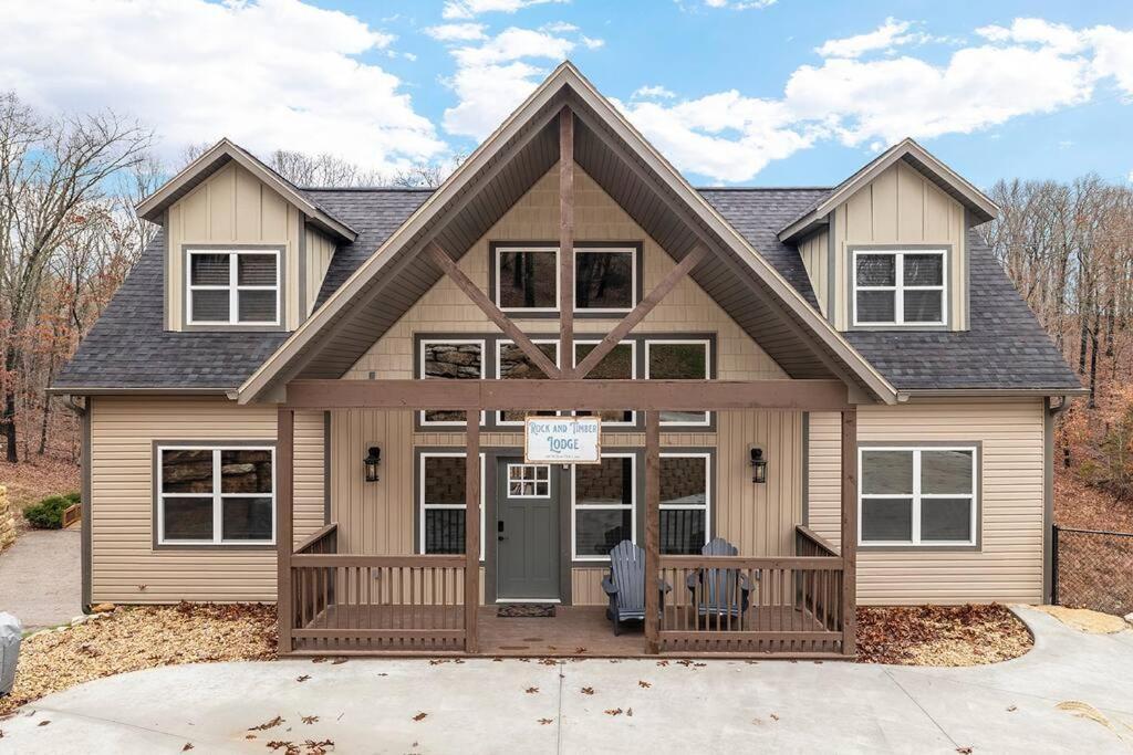 Rock And Timber Lodge Branson Exterior photo